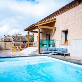 Casa Rural Lucero, Hotel in Hita