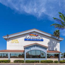 Baymont by Wyndham McAllen Pharr，麥卡倫的飯店