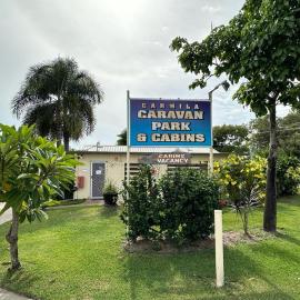 Carmila Caravan Park & Cabins, hotel a Carmila