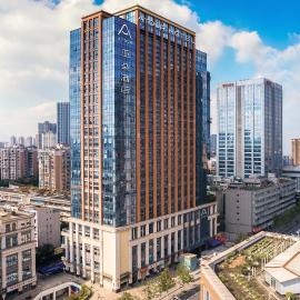 Chengdu Southwest Jiaotongda Shawan Subway Station Atour Hotel