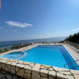 Yannis Apartments Barbati