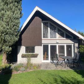 Holiday Home Zhorska by Interhome, hotel a Planá nad Lužnicí