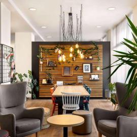 Vienna House Easy by Wyndham Bucharest Airport, ξενοδοχείο στο Otopeni