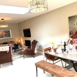 4 Bed House Sleeps 7 - Parking Garden Wifi