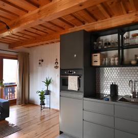 Apartmán s krbom vedľa Zubačky, hotel in Tatranska Strba