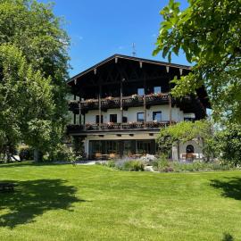 Alpenhof Landhotel Restaurant, hotel v destinaci Oberaudorf
