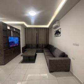 cozy home near all services (19), hotel in Rujm ash Sharāʼirah