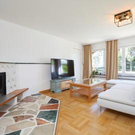 Ferienwohnung zum Hirschgarten, hotell i Krün