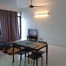 Homestay Idaman Penang with 3 Bedroom Aircond, hotel in Permatang Pauh