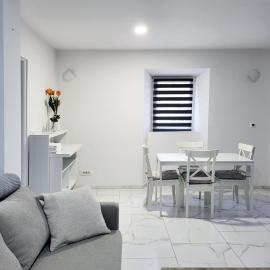 Stara Pošta Apartment 1, khách sạn ở Grosuplje