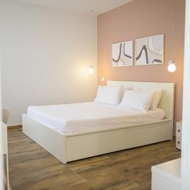 Piccolo Torino Rooms、カニカッティのホテル