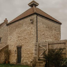 The Dovecote - Collins Farm