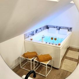 Charme, détente sous les étoiles, Hotel in Cambrai