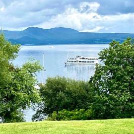 Loch View at Lomond Castle, hotel a Balloch