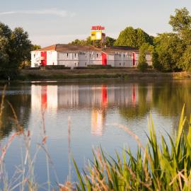The Originals Access, Hôtel Bordeaux Lac, hotel u gradu Briž