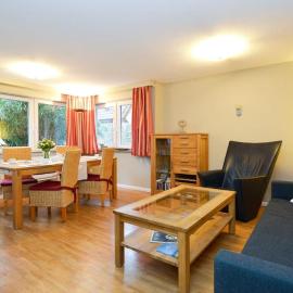 Haus Bene- Vivere Bungalow, hotelli kohteessa Westerland