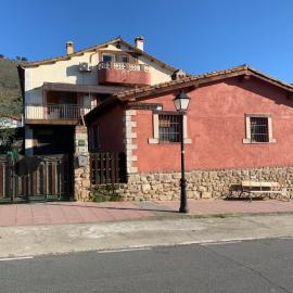 La Charca de la Dehesa, hotel a Casas del Monte