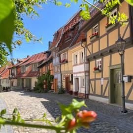 Mittelalterdomizil mit Balkon und Parkplätzen, hotel in Quedlinburg
