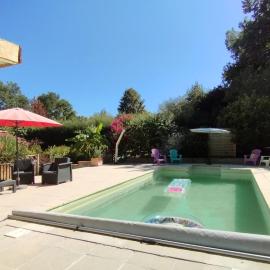 Gîte vacances Bosc d'esquirol 4 pers, hotell sihtkohas Escorneboeuf