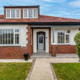 Berelands House - Donnini Apartments, hotel u gradu 'Prestwick'