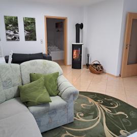 Große 3-Zimmer Wohnung Biggesee- Olpe ideal für Teams oder Familien, Hotel in Drolshagen