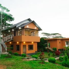CeeCee Grand – hotel w mieście Vagamon