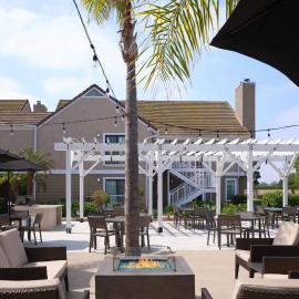 Residence Inn Costa Mesa Newport Beach, khách sạn ở Costa Mesa