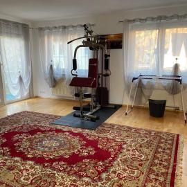 Apartment Q im Zentrum von Königsbronn Monteurzimmer, hotel a Königsbronn