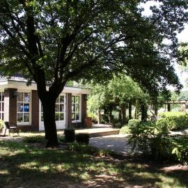 Landhuis de heibloem, Hotel in Heythuysen