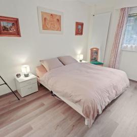 Logement avec vue époustouflante sur les montagnes