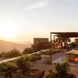 Hôtel Case Latine, hotelli kohteessa Lama