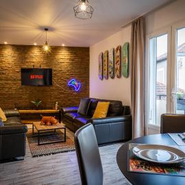TheBrooklyn T3, proche centre-ville-Fibre/Netflix、モンリュソンのホテル