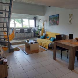 "Pélican" duplex avec piscine commune dans résidence, хотел в Маригот
