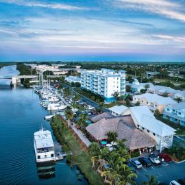 Merritt Island में, होटल Dolphins Vacation Rental