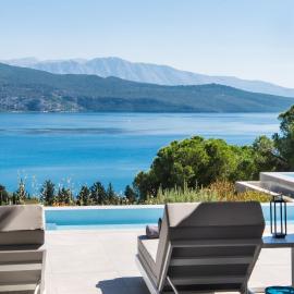 Ionian Grand Villas - Villa Naya, Hotel in Lygia