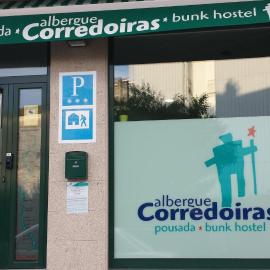 Albergue Corredoiras、パドロンのホテル