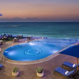 Hilton Alexandria Corniche Hotel, hotel i Alexandria