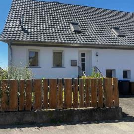 Franzis Landhaus، فندق في سينجين