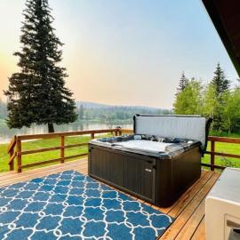 Life is Better on the River, Hotel in Fairbanks