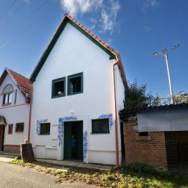 Sklípek Na Císařské, hotel in Moravany