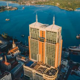 Johari Rotana، فندق في دار السلام