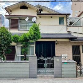 Roomy 4BR Home Sleeps 9／ShinOsaka／Large Groups