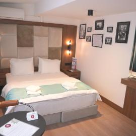 Isle Hotel