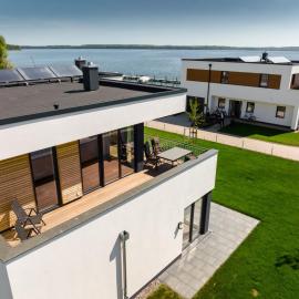 Hangar 19 Luxusapartment mit Sauna, Kamin, Dachterrasse und Seeblick H5W3