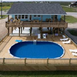 Crystal Beach Beachfront, Heated Pool, Sleeps 10