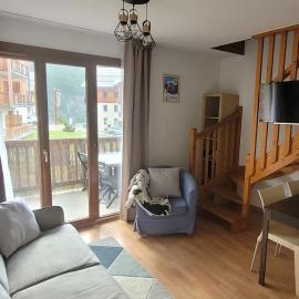 Appartement Duplex T3 6 personnes les Orres 1800 Tout Confort Pied des Pistes