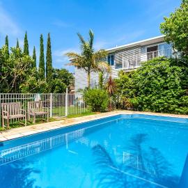 Shoal Bay Riggers - 7 Rigney St, Shoal Bay, hotel in Shoal Bay