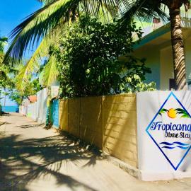 Tropicana Home Stay, hotel in Arugam Bay