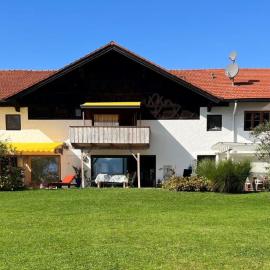 Teisendorf में, होटल Ferienhaus zur schönen Aussicht