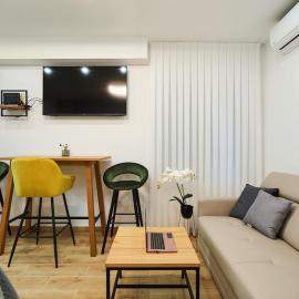 Market Studio by Irundo